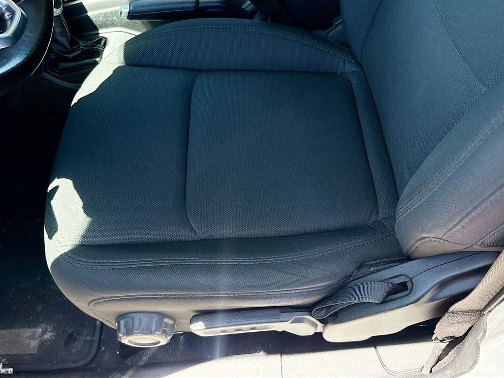 Used 2019 Jeep Wrangler Unlimited Sahara image 20