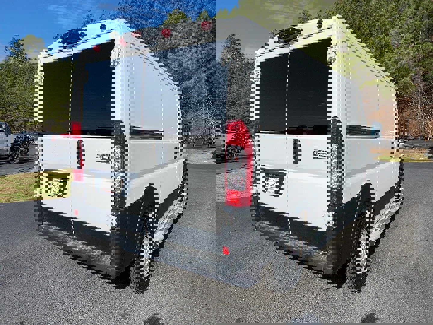 Used 2023 RAM ProMaster 2500 image 5