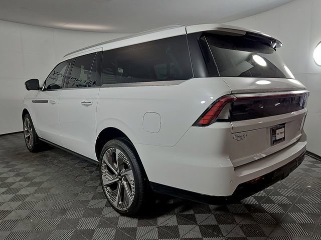 New 2026 Lincoln Navigator L Black Label image 7