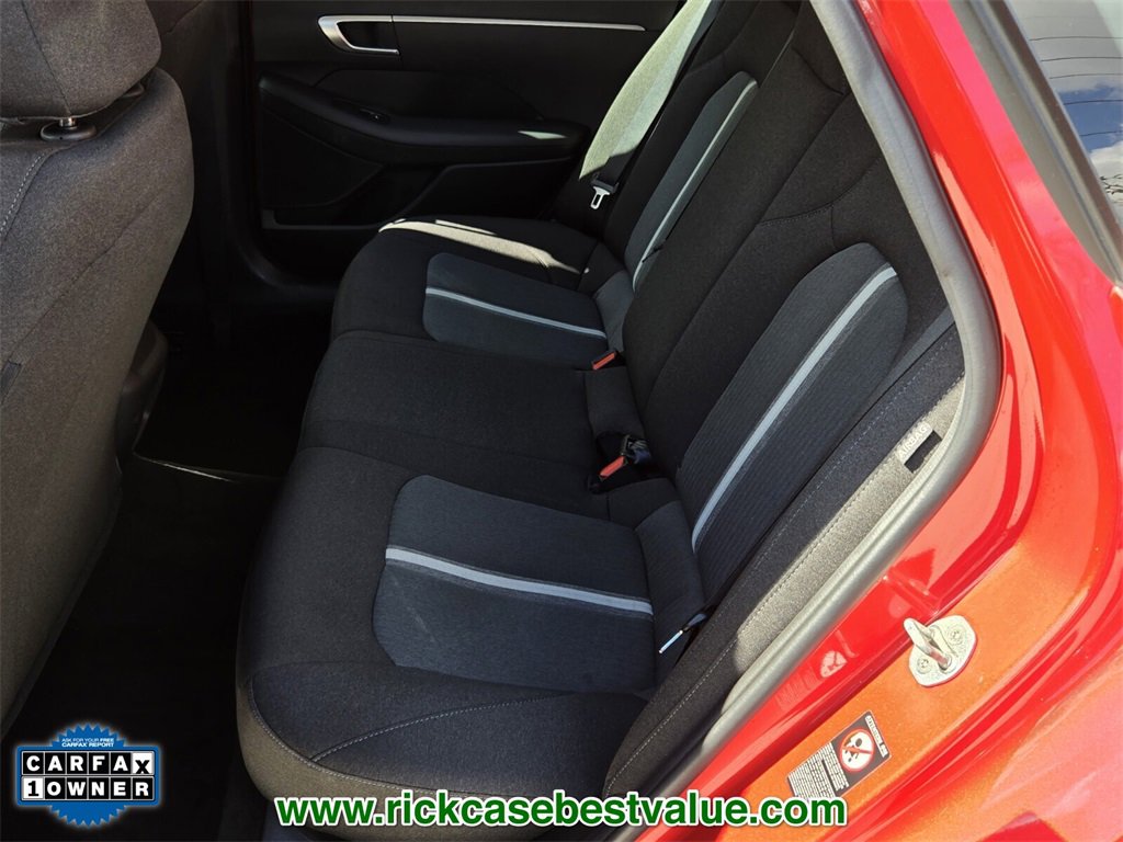 Used 2022 Hyundai Sonata SE w/ Cargo Package image 12