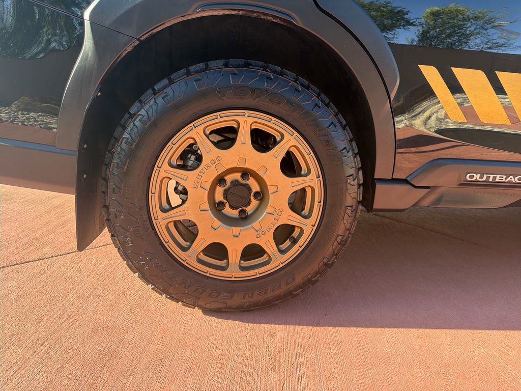 Used 2025 Subaru Outback Premium w/ Popular Package #1A image 34