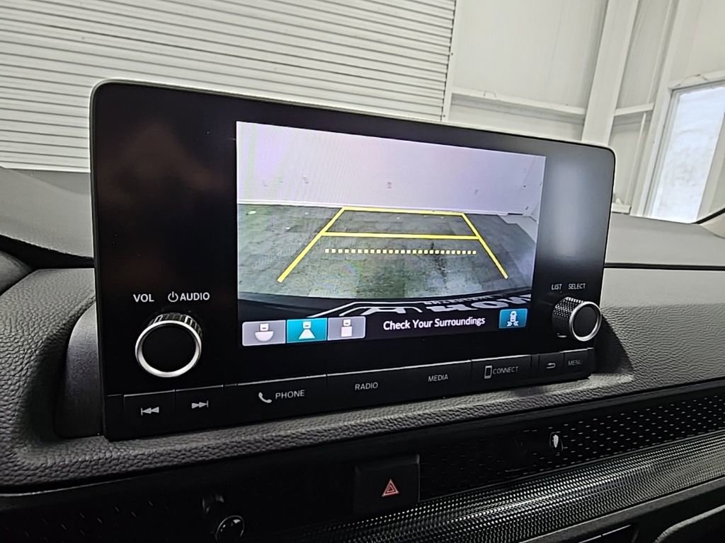 Used 2024 Honda CR-V EX image 16