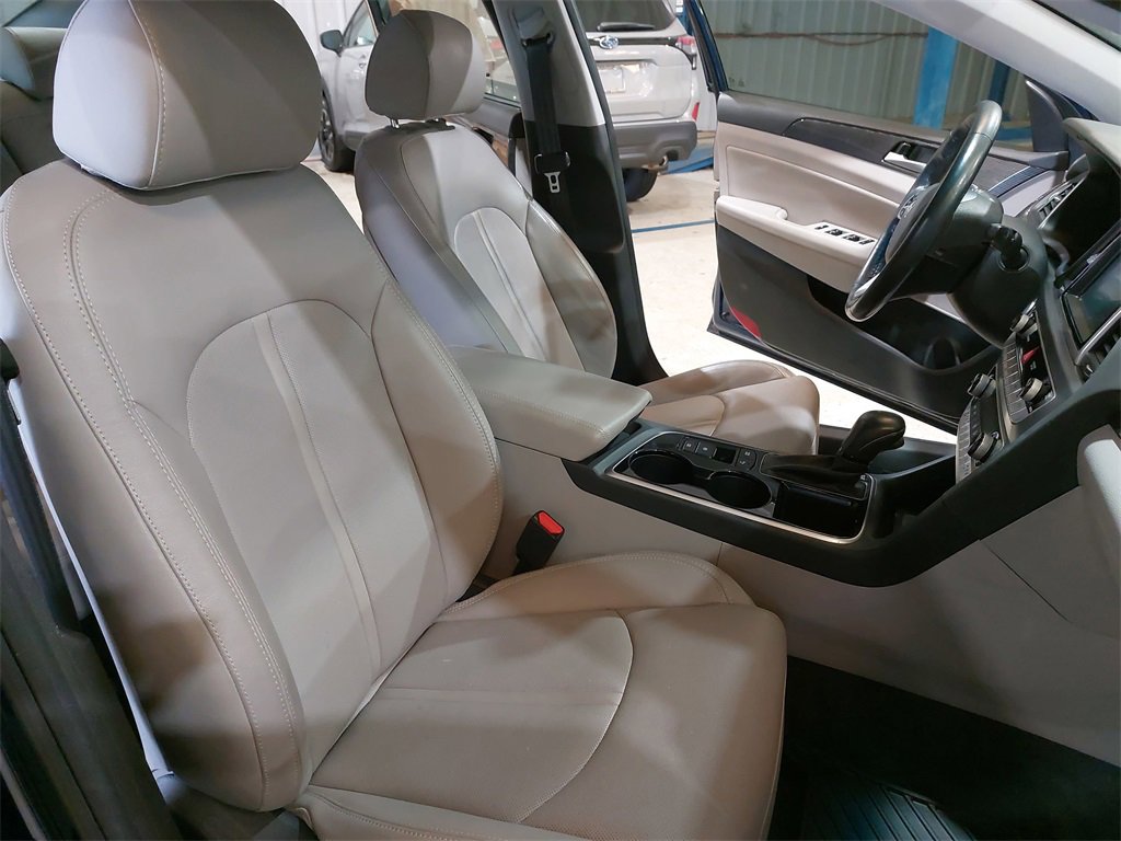 Used 2018 Hyundai Sonata Limited w/ Limited Ultimate Package 03 image 10