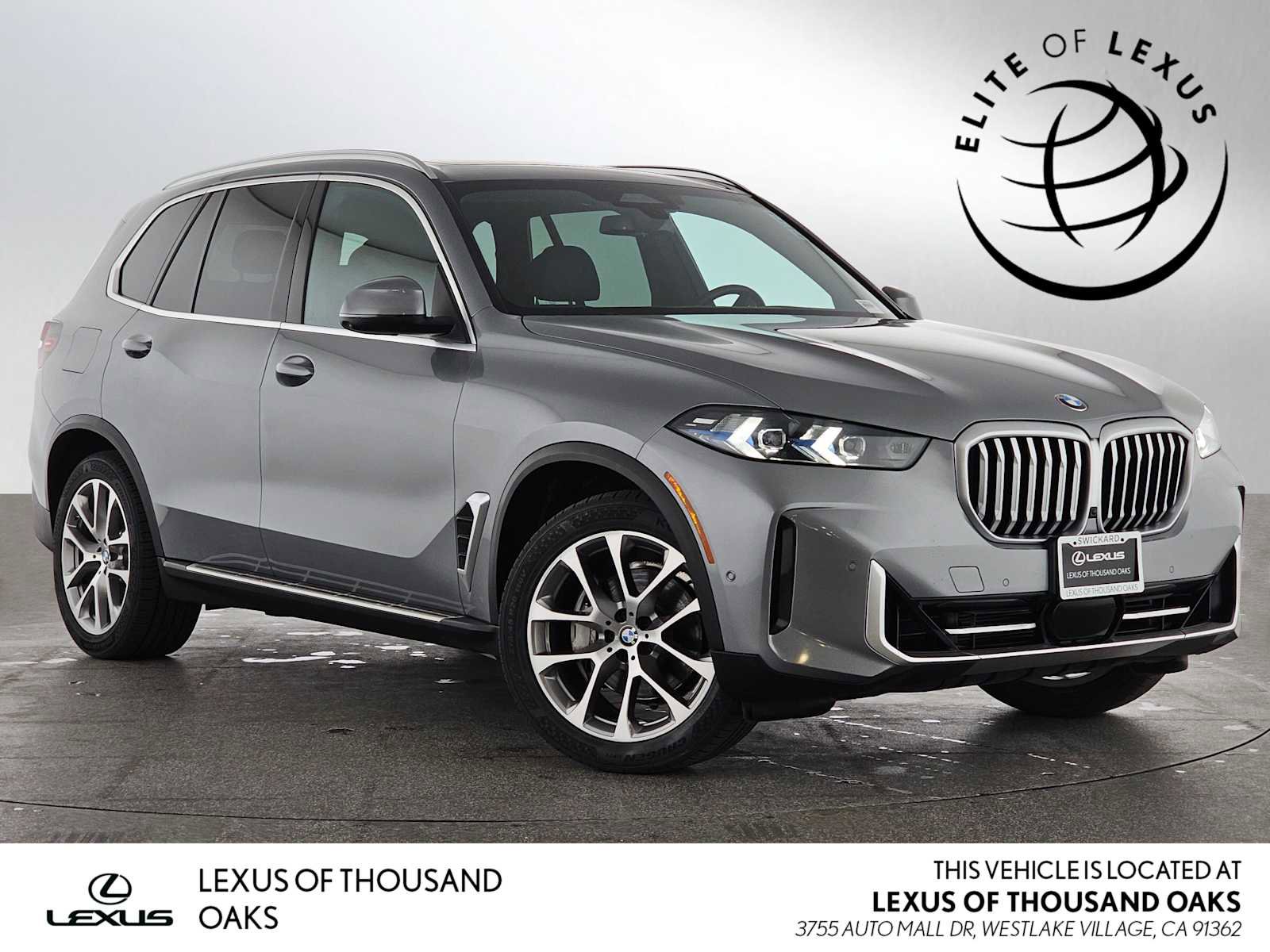 Used 2024 BMW X5 xDrive40i w/ Premium Package image 1