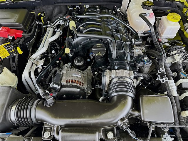 Used 2023 Jeep Gladiator Mojave w/ Cold Weather Group image 31