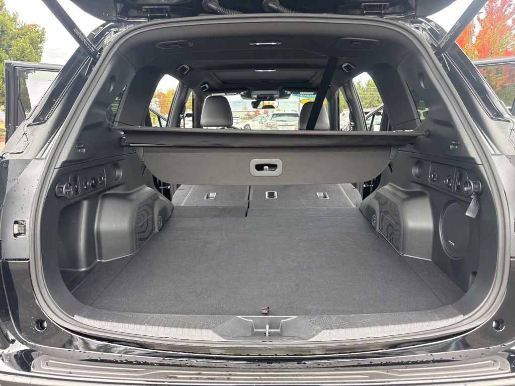 Certified 2025 Subaru Forester Limited w/ Popular Package #1 image 18