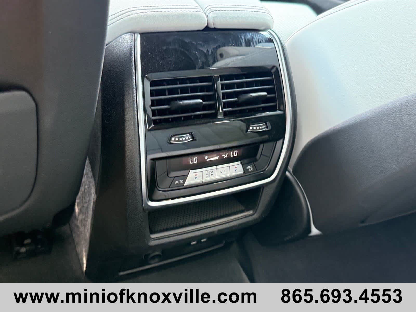 Used 2025 BMW X5 xDrive40i w/ Premium Package AWD/4WD image 19