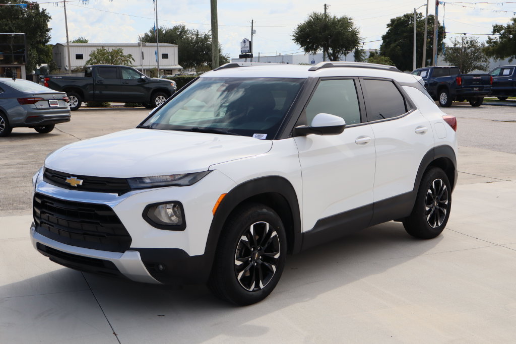 Used 2023 Chevrolet TrailBlazer LT FWD image 5