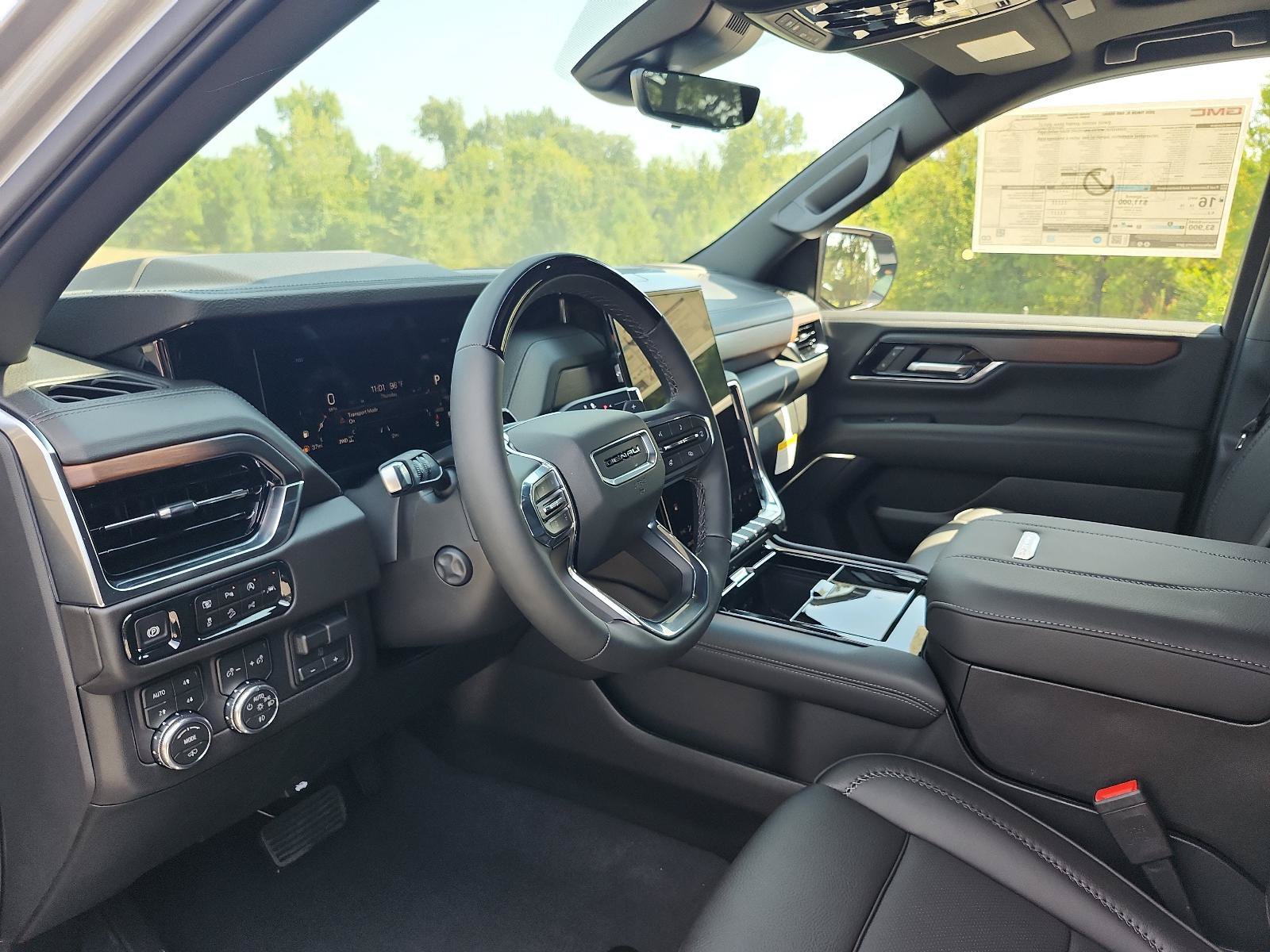 New 2026 GMC Yukon XL Denali w/ Denali Reserve Package AWD/4WD image 13
