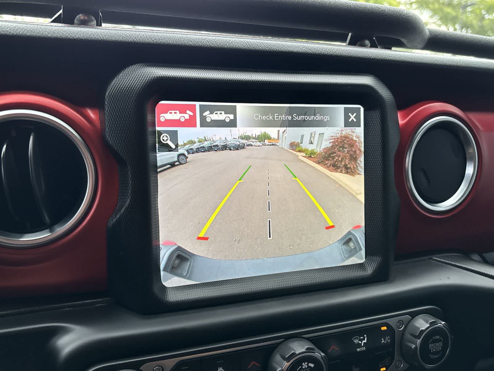 Certified 2021 Jeep Gladiator Rubicon AWD/4WD image 22