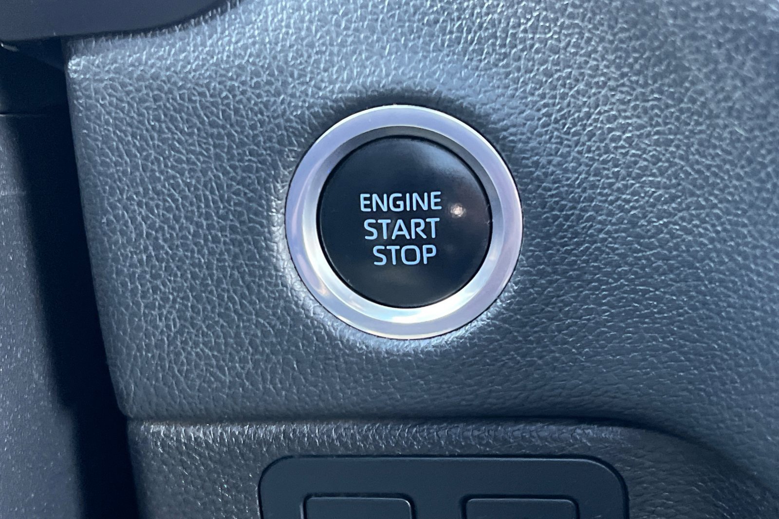 Used 2024 Toyota Tundra Limited image 18