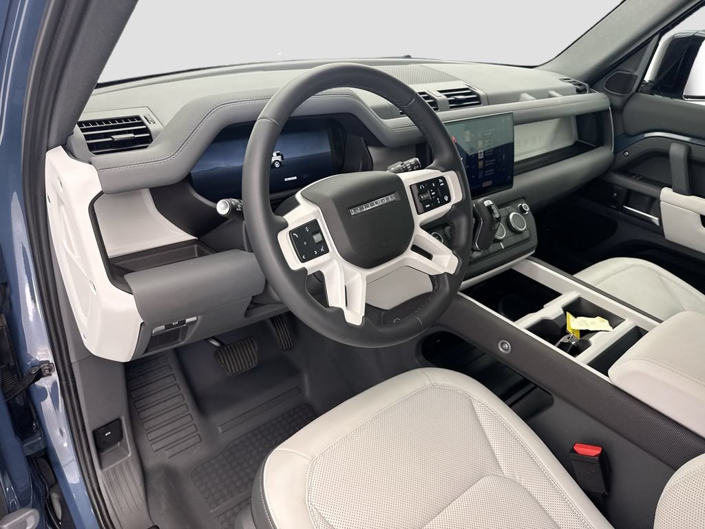 Certified 2025 Land Rover Defender 110 S AWD/4WD image 9