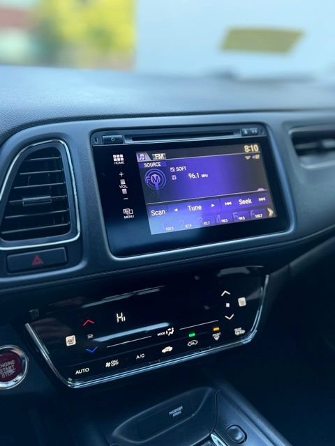 Used 2016 Honda HR-V EX image 11