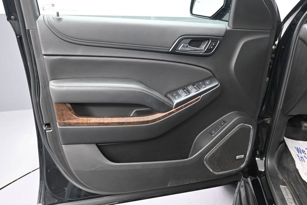 Used 2019 Chevrolet Tahoe LT AWD/4WD image 17