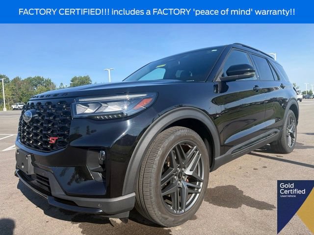 Used 2025 Ford Explorer ST AWD/4WD image 2