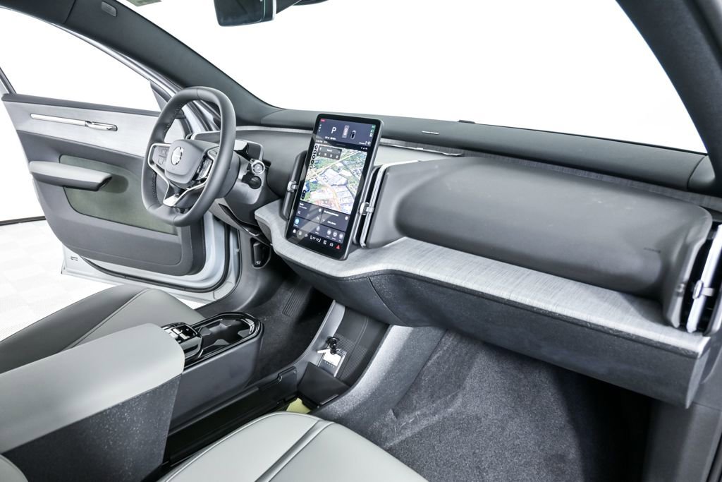 New 2026 Volvo EX30 Cross Country Ultra w/ Protection Package Premier image 22