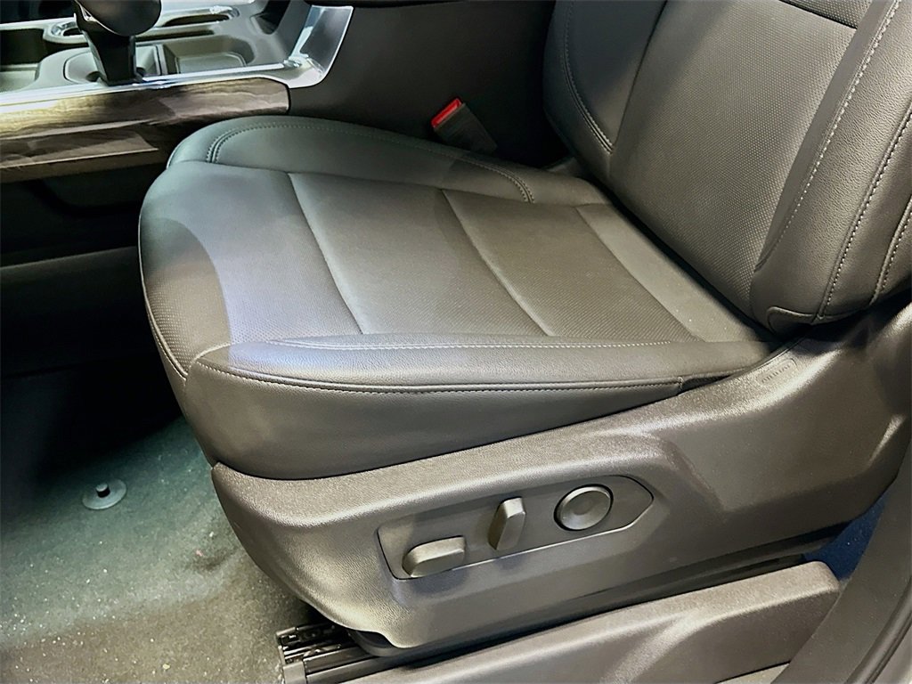 New 2025 Chevrolet Silverado 1500 LTZ w/ Technology Package image 21