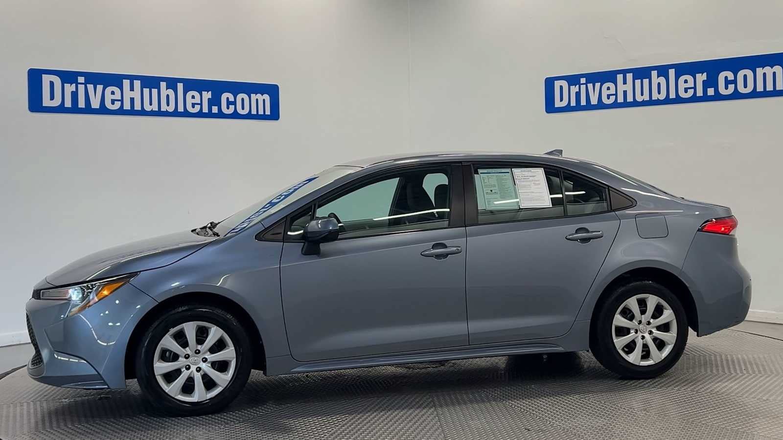Used 2022 Toyota Corolla LE FWD image 5