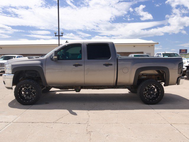 Used 2012 Chevrolet Silverado 2500 LT w/ Interior Plus Package AWD/4WD image 3