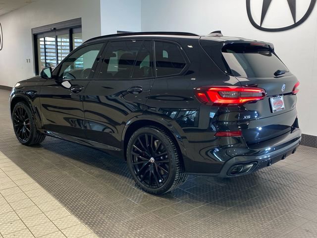 Used 2023 BMW X5 M50i w/ Parking Assistance Package image 4