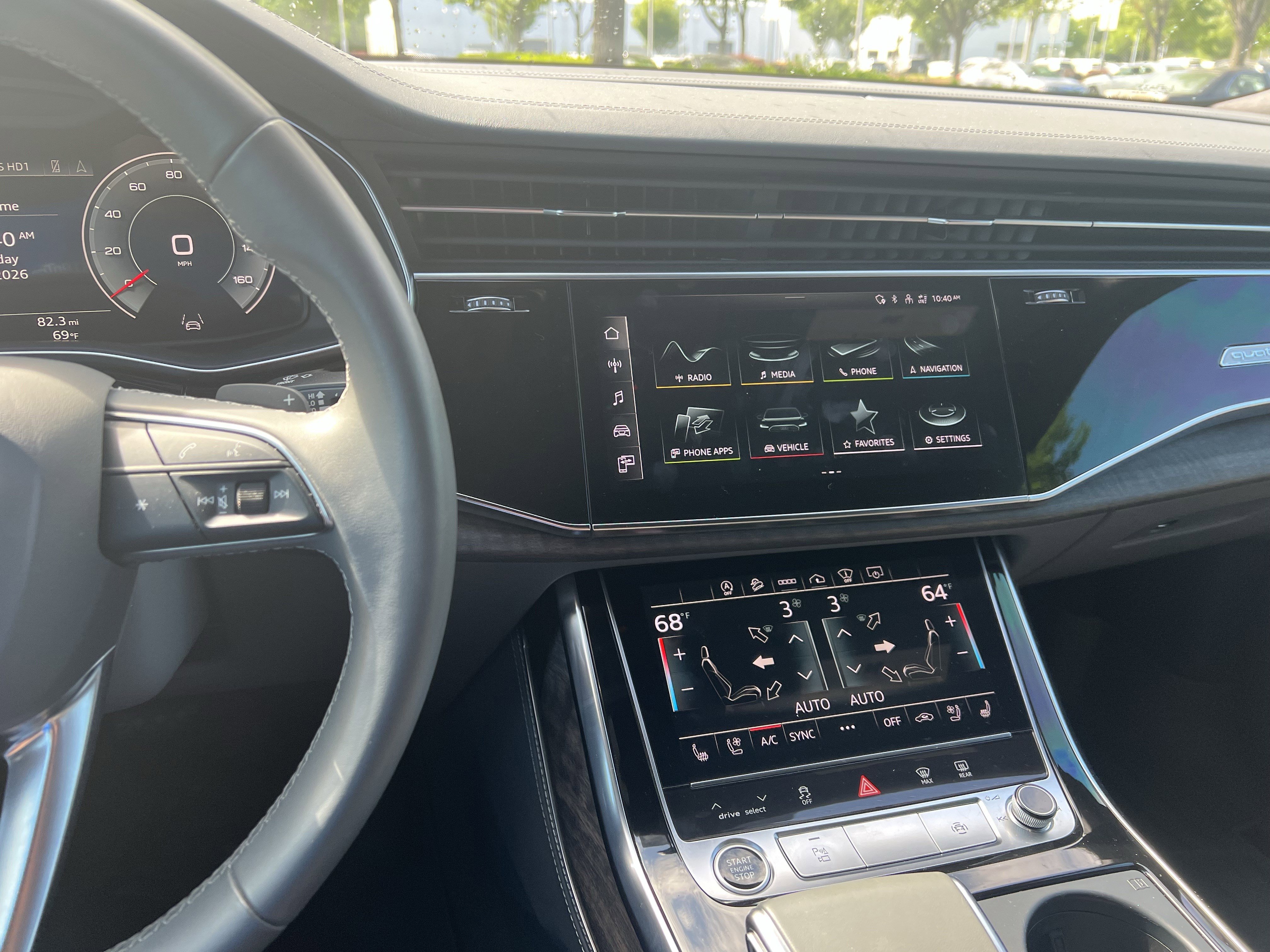 Used 2022 Audi Q8 Prestige AWD/4WD image 32