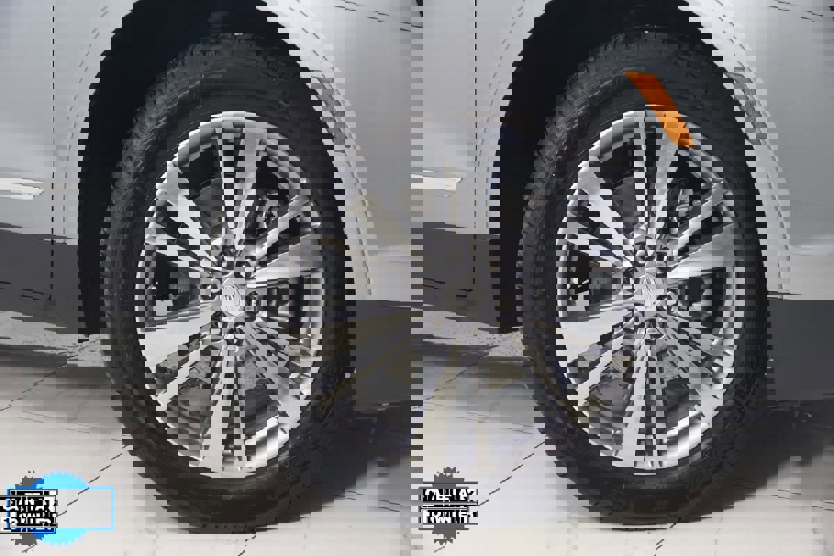 Used 2024 Cadillac XT5 Premium Luxury image 15