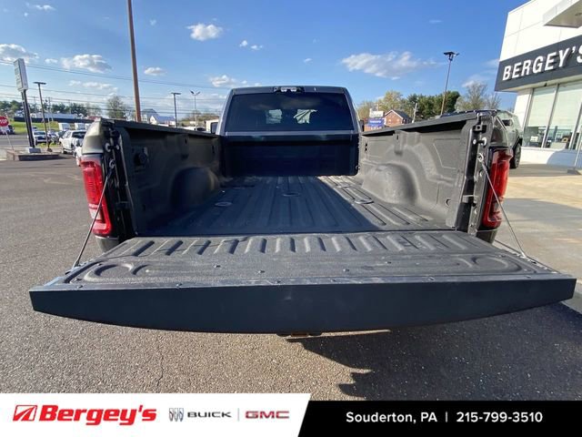 Used 2025 RAM 3500 Big Horn image 8