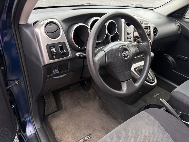 Used 2004 Toyota Matrix image 14