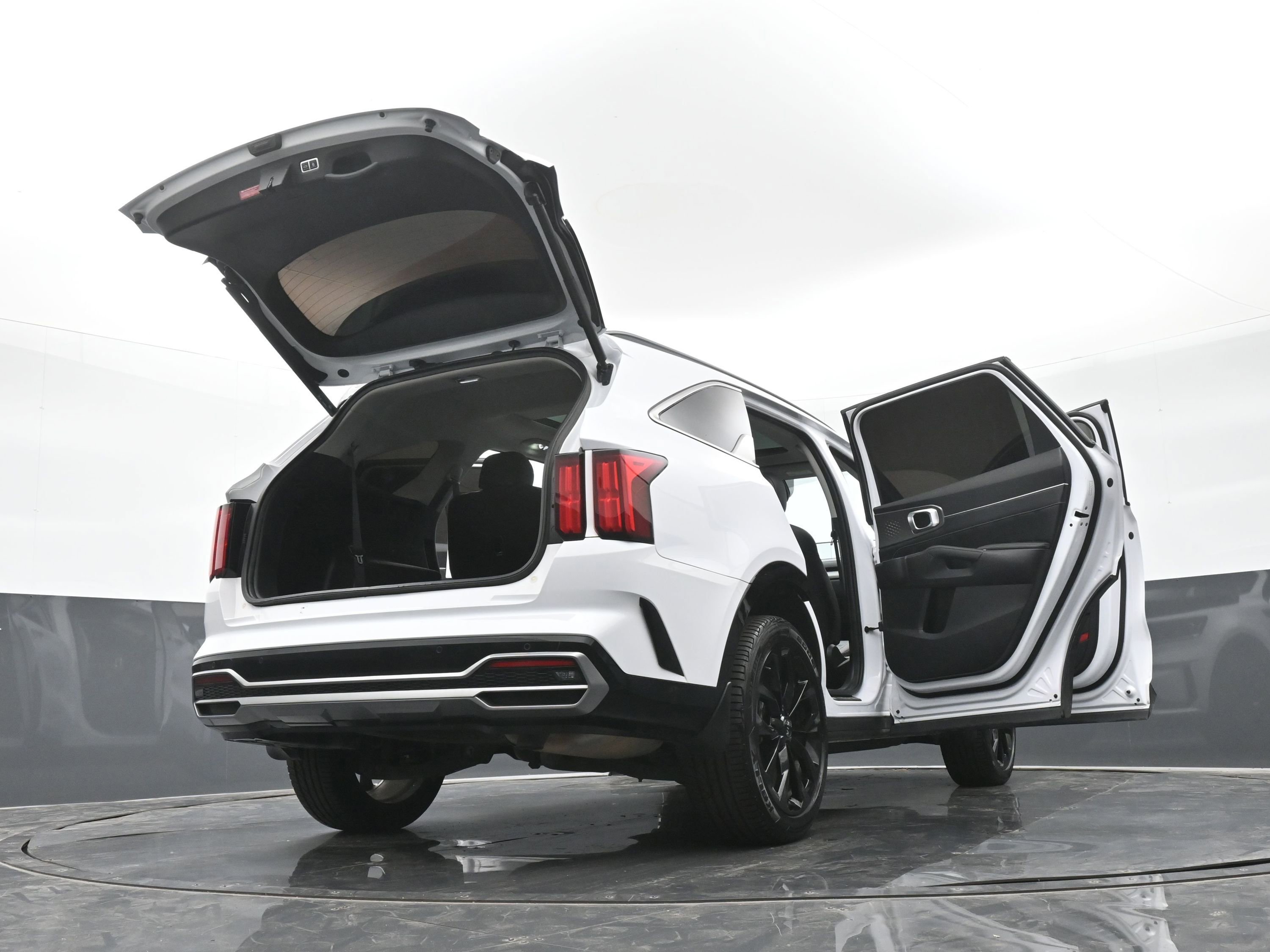 Used 2021 Kia Sorento SX image 53