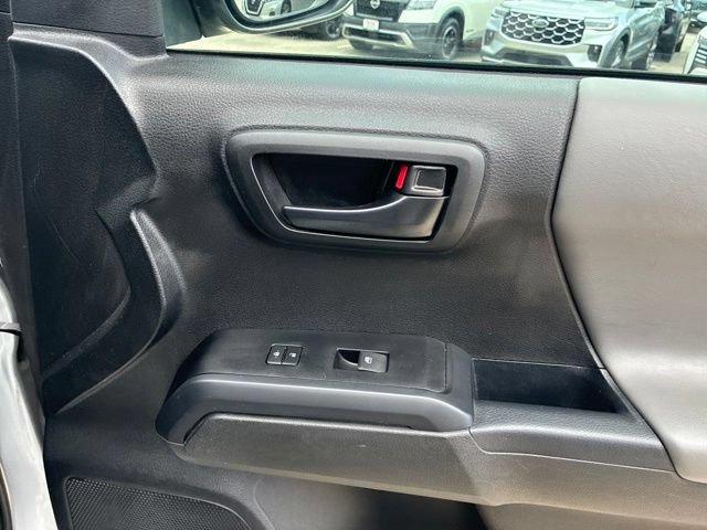 Used 2022 Toyota Tacoma SR w/ SR Convenience Package RWD image 14