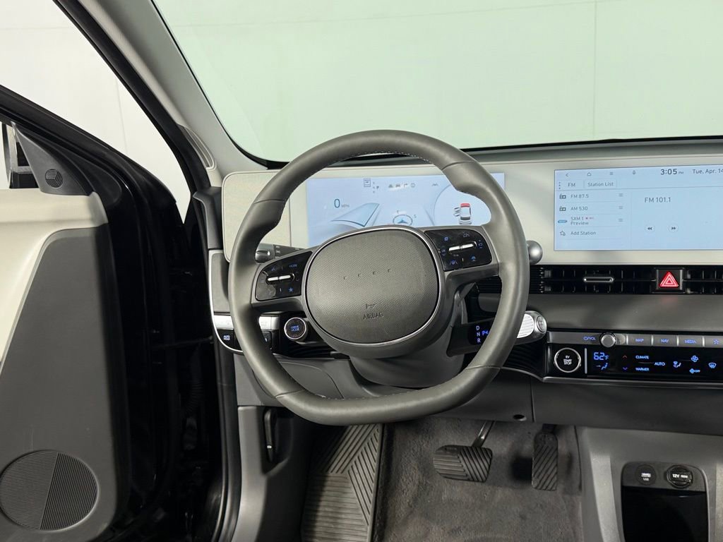 Used 2024 Hyundai Ioniq 5 SEL RWD image 16
