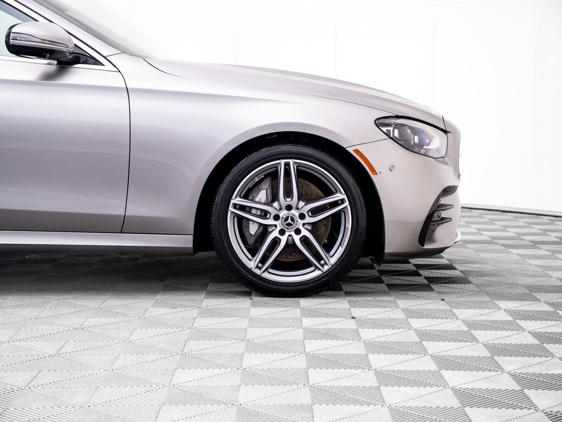 Used 2021 Mercedes-Benz E 350 4MATIC Sedan image 35