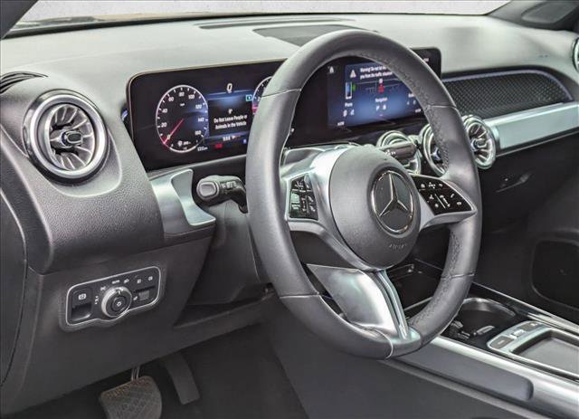 Used 2025 Mercedes-Benz GLB 250 image 10