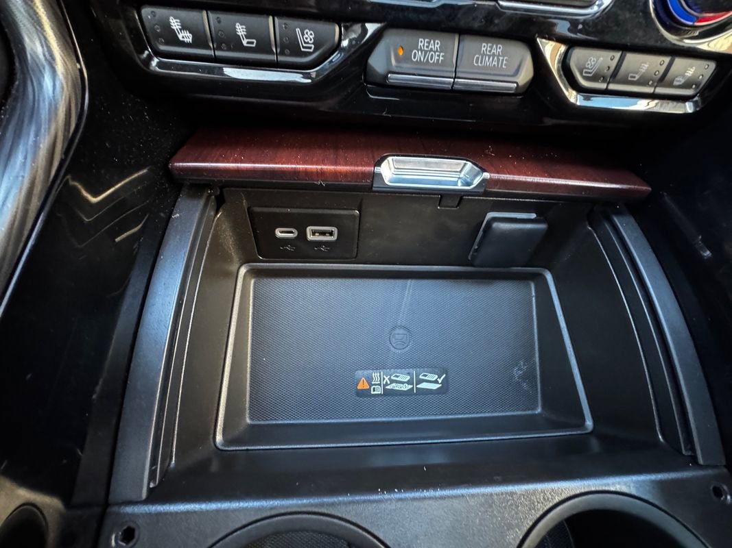 Used 2023 GMC Yukon Denali Ultimate image 26