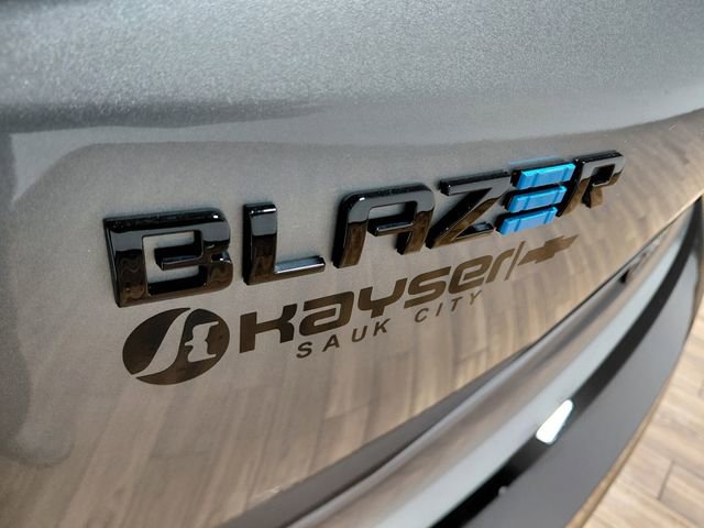 Used 2025 Chevrolet Blazer EV RS image 17