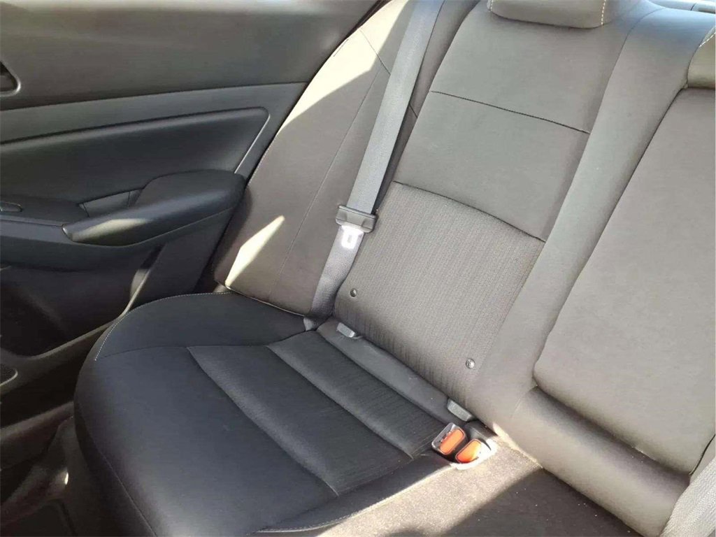 Used 2024 Nissan Altima 2.5 S image 17