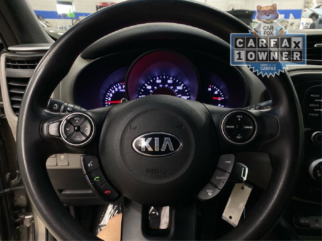 Used 2016 Kia Soul + FWD image 22