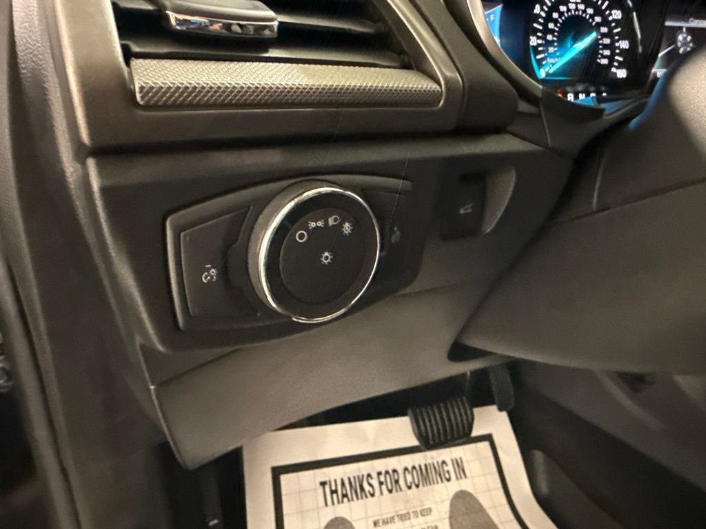 Used 2020 Ford Fusion SE AWD/4WD image 20