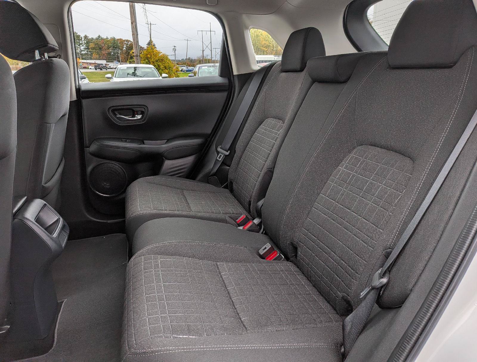 Certified 2024 Honda HR-V LX image 22