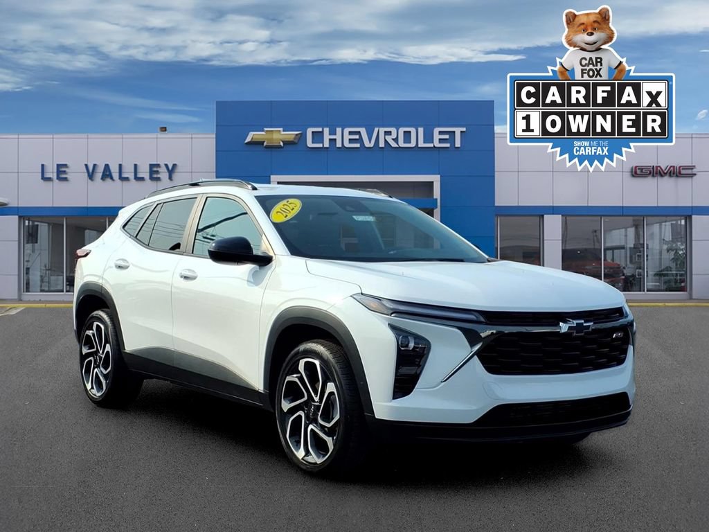 Used 2025 Chevrolet Trax RS w/ Driver Confidence Package