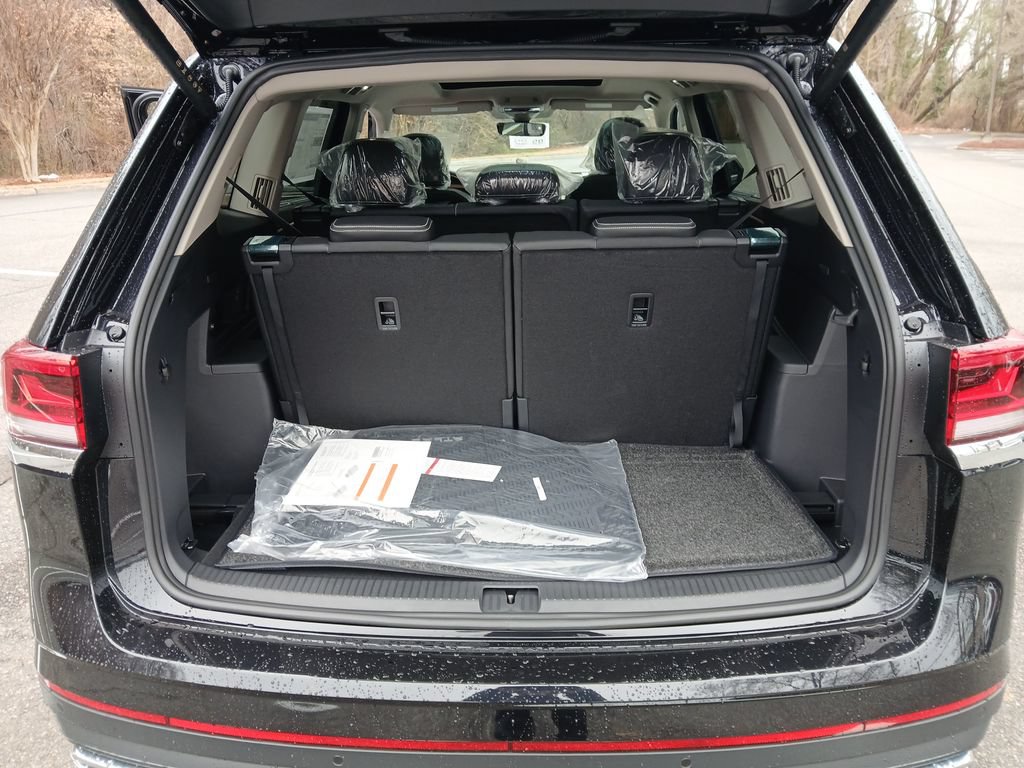 New 2026 Volkswagen Atlas SE FWD image 22