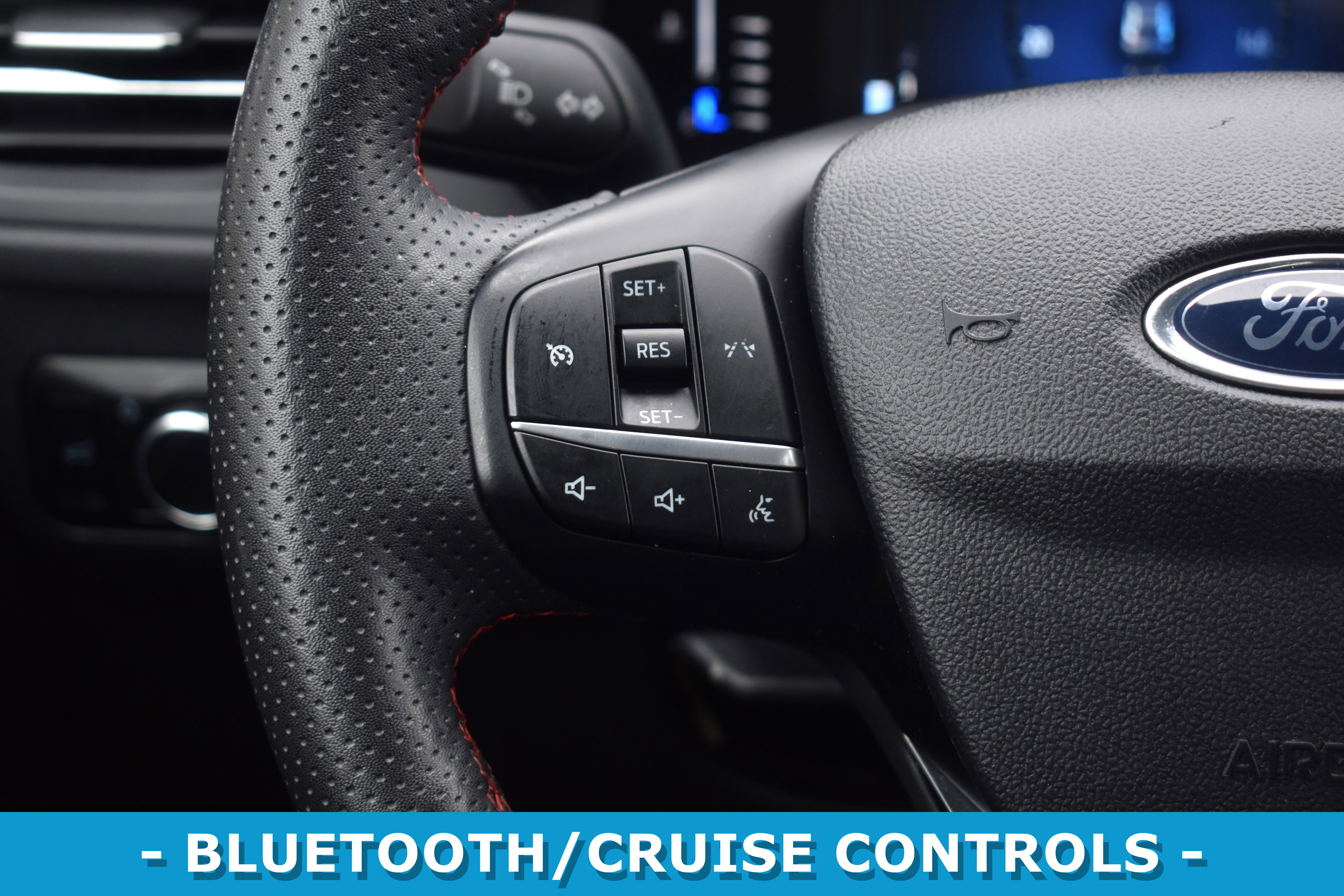 Used 2023 Ford Escape ST-Line image 12