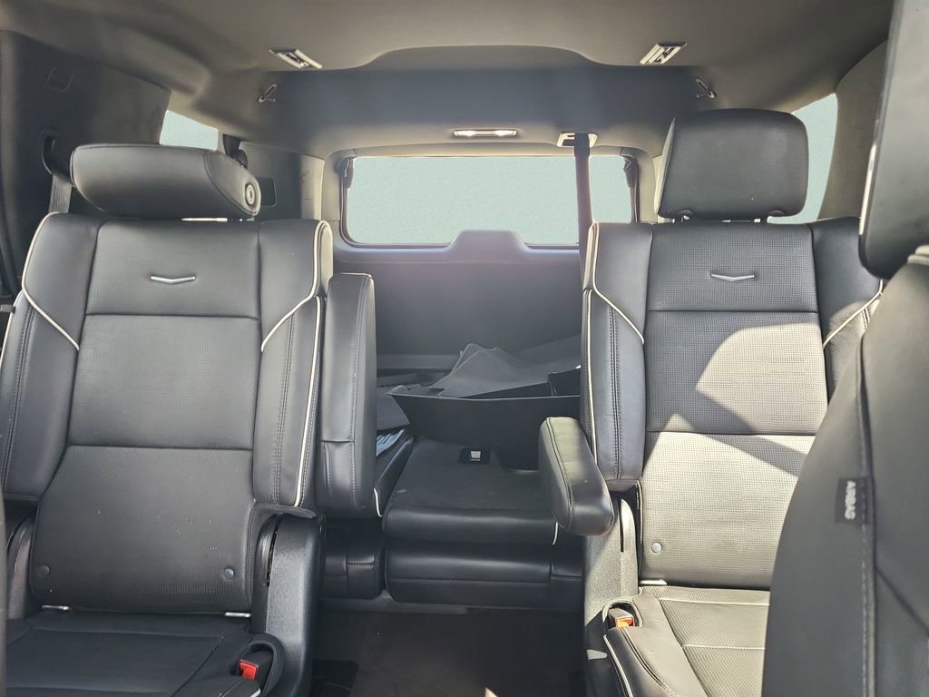 Used 2022 Cadillac Escalade Sport w/ Touring Package image 10