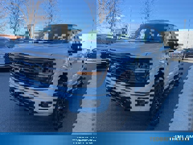 Certified 2025 Ford F150 XLT w/ Equipment Group 302A MID image 3