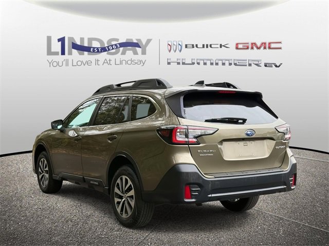 Used 2021 Subaru Outback Premium image 4