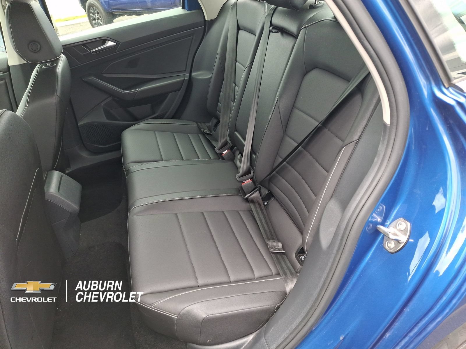 Used 2024 Volkswagen Jetta SE FWD image 20