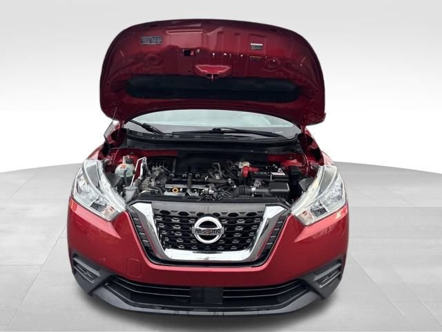Used 2020 Nissan Kicks SV w/ Exterior Package image 32