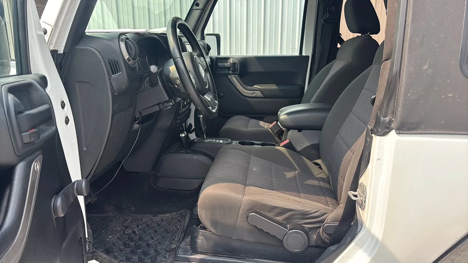 Used 2012 Jeep Wrangler Sport w/ Connectivity Group AWD/4WD image 18