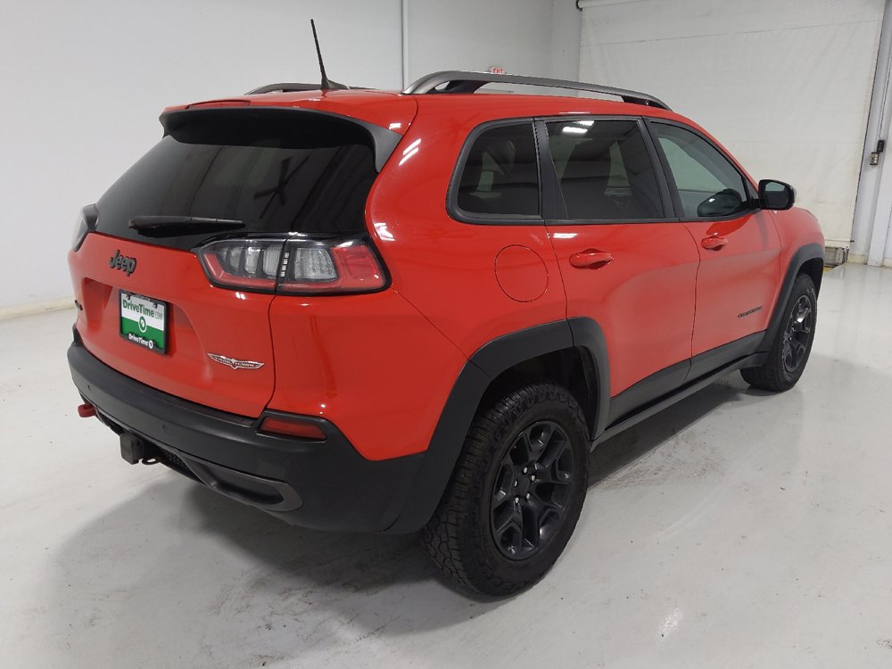 Used 2019 Jeep Cherokee Trailhawk w/ Cold Weather Group AWD/4WD image 9