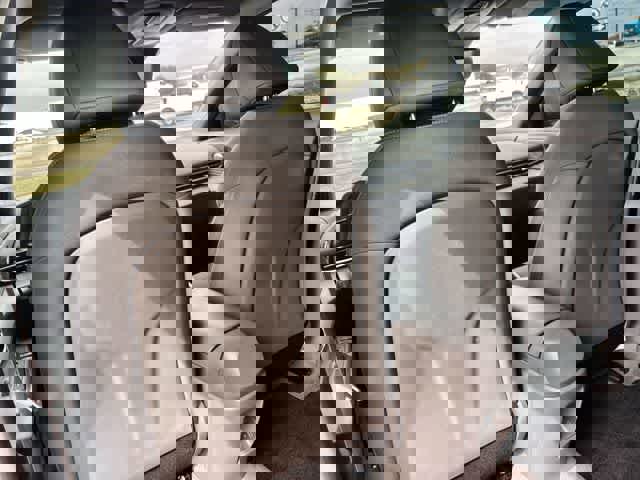 Used 2025 Hyundai Elantra Sport image 13